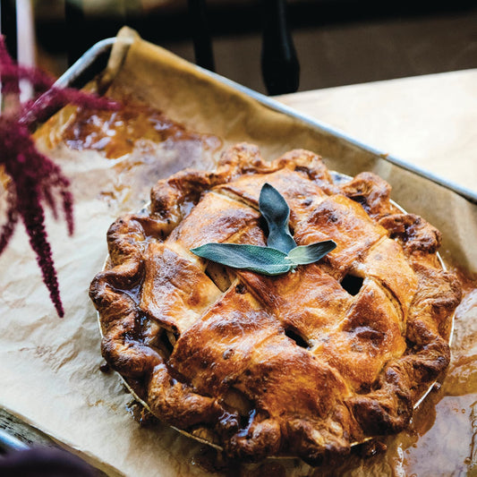 Apple Sage Gouda Pie
