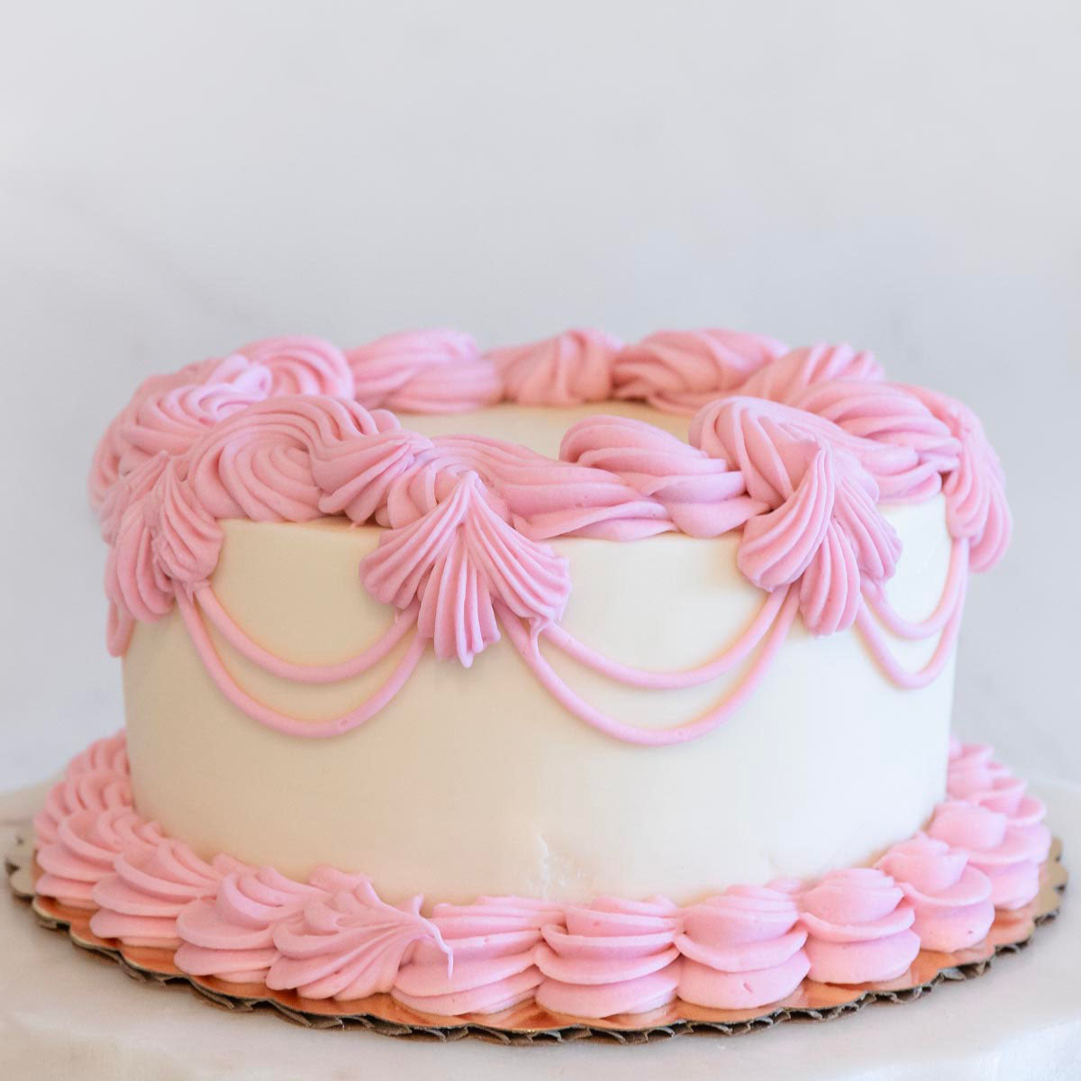 6" Classic Cake
