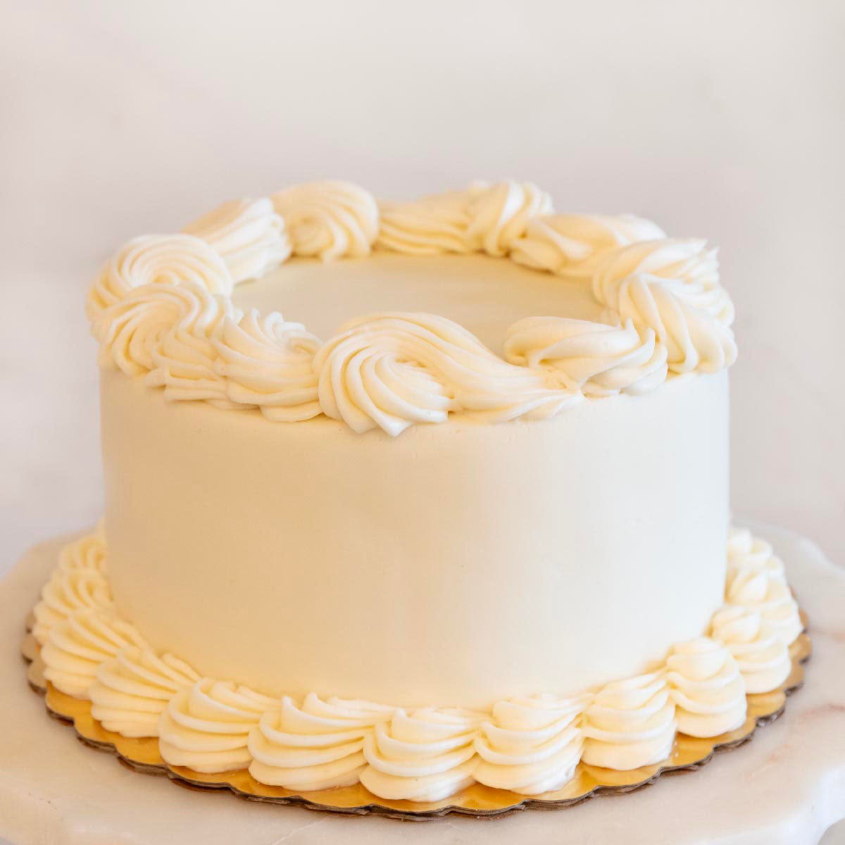 6" Classic Cake